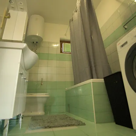 Appartement Kuca Od Uspomena *